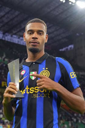 Inter Milan s Andy Diouf Panini Player oh the match during the Serie A soccer match between Fc Inter and Monza the San Siro Stadium in Milan, north Italy - August 21 , 2026. - Soccer  Copyright: xSpada LaPressex