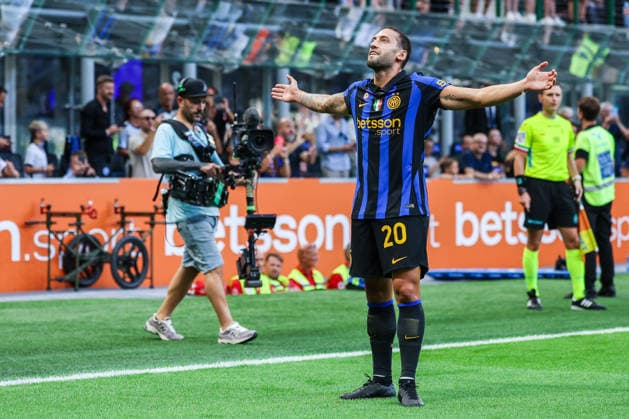 SOCCER - Serie A - Inter - FC Internazionale vs. AC Monza Photo by IPA ABACAPRESS.COM87700694 - Hakan Calhanoglu of FC Internazionale celebrates after scoring a goal during a 2026 27 Serie A soccer match between FC Internazionale and AC Monza Milan Italy  Copyright: xIPAxSport ABACAx