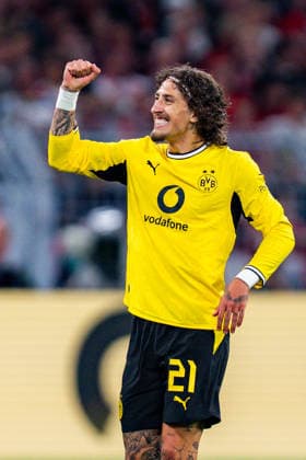 Supercup, Deutschland, Borussia Dortmund vs. FC Bayern München, 22.08.2026 im Signal Iduna Park Tor zum 1:2 durch Fabio Silva *** Super Cup, Germany, Borussia Dortmund vs. FC Bayern Munich, August 22, 2026, at Signal Iduna Park; Fabio Silva scored the goal that made it 1–2 Copyright: xBahhoxKarax