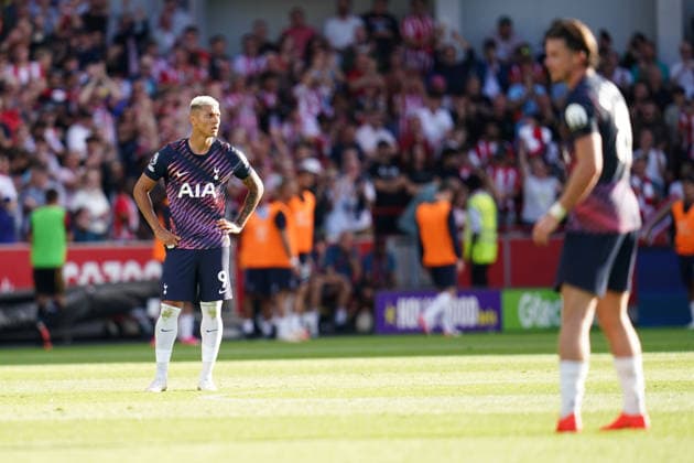 Brentford v Tottenham Hotspur - Premier League 2026 27 Richarlison of Tottenham Hotspur looks on as Brentford makes it 2-0 during the Premier League match between Brentford and Tottenham Hotspur at GTECH Community Stadium in London, United Kingdom, on August 22, 2026. United Kingdom  Copyright: xNewsxImagesx originalFilename:cosgrove-premierl260822_npHxS.jpg
