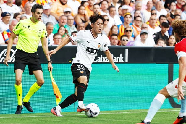 Ryunosuke Sato (Valencia), AUGUST 22, 2026 - Football Soccer : Spanish LaLiga EA Sports match between Valencia CF - RC Celta de Vigo at the Estadio Campo de Mestalla in Valencia, Spain. Noxthirdxpartyxsales  aflo_342271845 MutsuxKawamorix