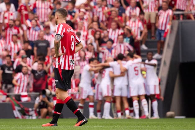 Athletic Club de Bilbao v Sevilla FC - LaLiga EA Sports 2026 27 BILBAO, SPAIN - AUGUST 22: Oihan Sancet of Athletic Club Bilbao reacts after Sevilla s first goal during the LaLiga EA Sports 2026 27 match between Athletic Club de Bilbao and Sevilla FC at Estadio de San Mames on August 22, 2026 in Bilbao, Spain. (Photo by Marcos Calvo Photo Players Images Magara Press) Bilbao Estadio San Mames Spain Copyright: xMarcosxCalvox