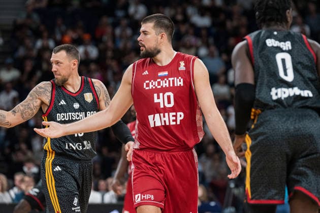 Basketball, Turkish Airlines Supercup 2026, Türkei - Kroatien, Barclays Arena (Hamburg), 22.08.2026, Finale Ivica Zubac ( 40, KROATIEN, Center, Indiana Pacers) beschwert sich *** Basketball, 2026 Turkish Airlines Super Cup, Turkey vs. Croatia, Barclays Arena, Hamburg, August 22, 2026, Final: Ivica Zubac 40, CROATIA, Center, Indiana Pacers complains