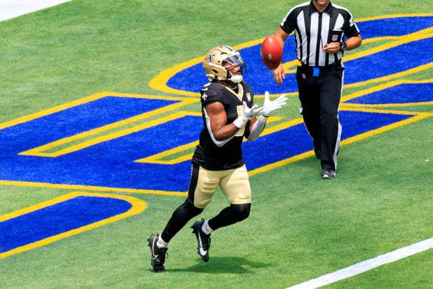 August 22, 2026, Inglewood, California, USA: 5 Kendre Miller, RB of the New Orleans Saints returns the ball during a preseason NFL, American Football Herren, USA game against the Los Angeles Rams on Saturday August 22, 2026 at SoFi Stadium in Inglewood, California. JAVIER ROJAS PI Inglewood USA - ZUMAp124 20260822_zaa_p124_030 Copyright: xJavierxRojasx
