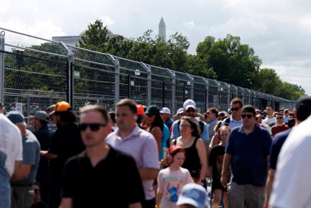 IndyCar, Indy Car, IRL, USA Freedom 250 Grand Prix DC Spectators watch qualifying for the Freedom 250 Grand Prix in Washington, DC, USA, 22 August 2026. The Freedom 250 Grand Prix is held as part of events celebrating the 250th anniversary of the United States. Washington DC United States  Copyright: xWILLxOLIVERx