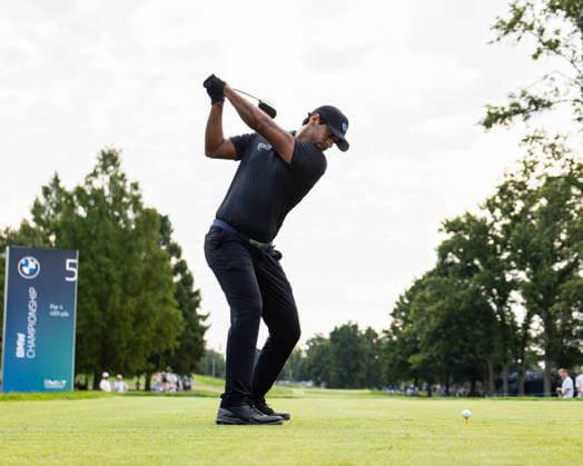 August 22, 2026, St. Louis, Missouri, USA: AARON RAI tees off of the fifth hole during Round 3 of the BMW Championship at Bellerive Country Club. St. Louis USA - ZUMAw173 20260822_zsp_w173_064 Copyright: xLukexWelshx