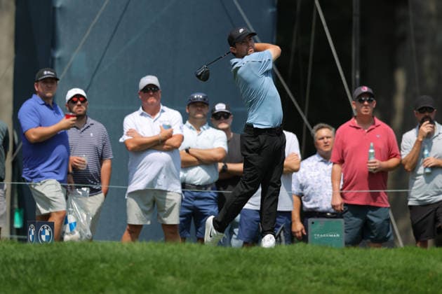 August 22, 2026, U.S.: Alex Fitzpatrick hits a tee shot at the BMW Championship on August 22, 2026 at Bellerive Country Club in St. Louis, Missouri. U.S. - ZUMAn332 20260822_zsp_n332_045 Copyright: xTaylorxNickersonx