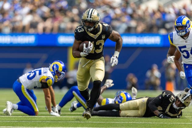 INGLEWOOD, CA - AUGUST 22: CJ Donaldson 43 of the New Orleans Saints continues down field after breaking tackle during an NFL, American Football Herren, USA preseason game between the New Orleans Saints and the Los Angeles Rams on August 22, 2026, at SoFi Stadium in Inglewood, California. (Photo by Greg Fiore Icon Sportswire) NFL: AUG 22 Saints at Rams EDITORIAL USE ONLY Icon2608221900