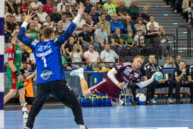 Shot on goal by Mathias Gidsel (Füchse Berlin, 19), SC Magdeburg vs. Füchse Berlin, Handball, HBL, REXEL SUPER CUP, 2026, 22.08.2026 Munich SAP Garden Germany Copyright: xPFA BjörnxKeckerx