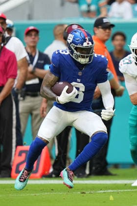 MIAMI GARDENS, FL - AUGUST 22: New York Giants wide receiver Odell Beckham Jr. (3) runs after a catch induring the preseason NFL, American Football Herren, USA game between the New York Giants and the Miami Dolphins on Saturday, August 22, 2026 at Hard Rock Stadium in Miami, FL (Photo by Peter Joneleit Icon Sportswire) NFL: AUG 22 Giants at Dolphins EDITORIAL USE ONLY Icon260822049