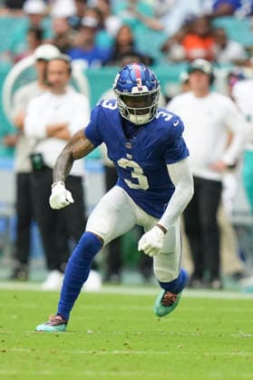 MIAMI GARDENS, FL - AUGUST 22: New York Giants wide receiver Odell Beckham Jr. (3) runs his route during the preseason NFL, American Football Herren, USA game between the New York Giants and the Miami Dolphins on Saturday, August 22, 2026 at Hard Rock Stadium in Miami, FL (Photo by Peter Joneleit Icon Sportswire) NFL: AUG 22 Giants at Dolphins EDITORIAL USE ONLY Icon260822051