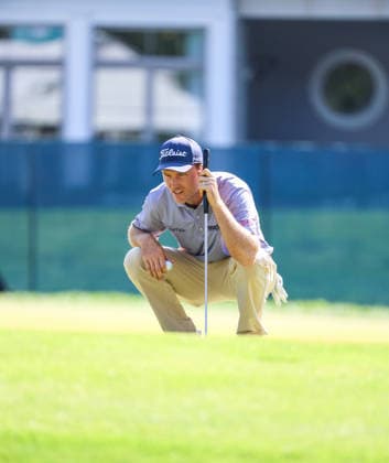 PGA, Golf Herren 2026: BMW Championship Aug 22 AUG 22, 2026: Russell Henley of the United States tries to read green before putting the ball during the third round of the BMW Championship at Bellerive Country Club in St. Louis, Missouri. Roman Puno CSM (Credit Image: Â Roman Puno Cal Media) St. Louis Missouri United States EDITORIAL USE ONLY Copyright: xx ZUMA-20260822_zma_c04_199.jpg RomanxPunox csmphotothree513891