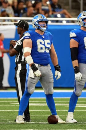 Washington Commanders vs Detroit Lions DETROIT,MICHIGAN-AUGUST 22: Detroit Lions center Seth McLaughlin (65) stands on the field between plays during the second half of an NFL, American Football Herren, USA preseason football game between the Washington Commanders and the Detroit Lions in Detroit, Michigan USA, on Saturday, August 22, 2026 Detroit Michigan United States  Copyright: xAmyxLemusx originalFilename:lemus-washingt260822_npuzk.jpg