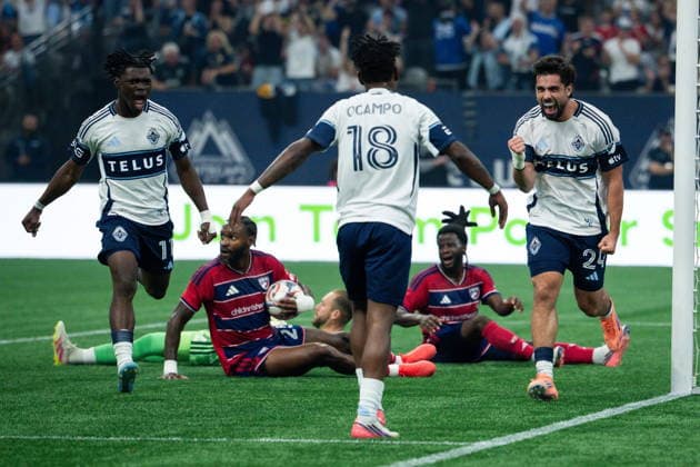 August 22, 2026, Vancouver, Bc, CANADA: Vancouver Whitecaps Brian White (24) celebrates his goal against FC Dallas with Edier Ocampo (18) and Emmanuel Sabbi (11) during the first half of an MLS, Fussball Herren, USA soccer match in Vancouver, on Saturday, August 22, 2026. Canada News - August 22, 2026  - ZUMAc35_ 20260822_zaf_c35_204 Copyright: xEthanxCairnsx