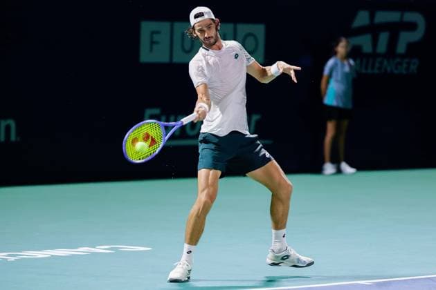 CANCUN COUNTRY OPEN 2026 CANCUN COUNTRY OPEN 2026 SEBASTIAN BAEZ VS LLOYD HARRIS 22082026 CANCUN, QUINTANA ROO. Action photo of Lloyd Harris of South Africa during singles semifinal match of the Cancun Country Open 2026 Tennis 125 Challenger tournament held at the Cancun Country Club of Cancun, Quintana Roo, Mexico. Foto de accion de Lloyd Harris de Sudafrica durante juego semifinal de singles del Cancun Country Open 2026 ATP, Tennis Herren Tennis 125 Challenger que se celebra en el Cancun Country Club de Cancun, Quintana Roo, Mexico. PHOTO BY IMAGENSHOP AGENCIA FOTOGRAFICA CANCUN QUINTANA ROO MEXICO *** CANCUN COUNTRY OPEN 2026 CANCUN COUNTRY OPEN 2026 SEBASTIAN BAEZ VS LLOYD HARRIS 08 22 2026 CANCUN, QUINTANA ROO Action photo of Lloyd Harris of South Africa during the singles semifinal match of the 2026 Cancun Country Open Tennis 125 Challenger tournament held at the Cancun Country Club in Cancun, Quintana Roo, Mexico Action photo of Lloyd Harris of South Africa during the singles semifinal match of the 2026 Cancun Country Open ATP, Tennis 125 Challenger, held at the Cancun Country Club in Cancun, Quintana Roo, Mexico PHOTO BY IMAGENSHOP PHOTO AGENCY CANCUN QUINTANA ROO MEXICO Copyright: xIMAGENSHOPxAGENCIAxFOTOGRAFICAx