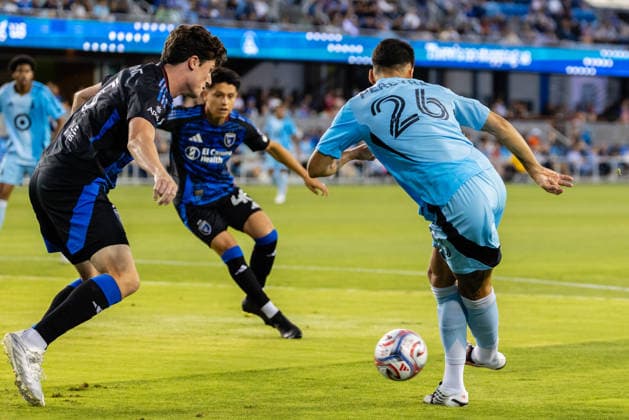 SAN JOSE, CA - AUGUST 22: Joaquin Pereyra 26 of Minnesota United FC scores a goal in the first half of a MLS, Fussball Herren, USA match against the San Jose Earthquakes on August 22, 2026 at PayPal Park in San Jose, CA. (Photo by Matthew Huang Icon Sportswire) SOCCER: AUG 22 MLS San Jose Earthquakes vs Minnesota United FC EDITORIAL USE ONLY Icon260822132