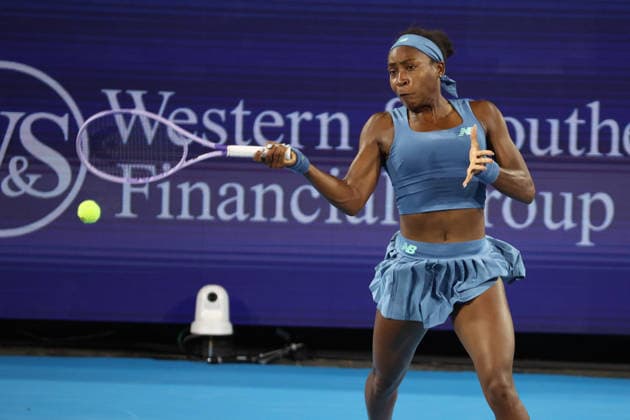August 22, 2026, Mason, Oh, USA: Cincinnati Open Tennis 2026 - Coco Gauff plays a ball against Sara Bejlek in the Cincinnati Open Tennis Tournament held in Mason OH. 2026 08 22. ZUMAPress Mason USA - ZUMAn24_ 20260822_zaf_n24_403 Copyright: xWallyxNellx