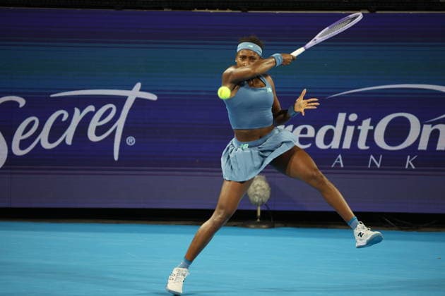 August 22, 2026, Mason, Oh, USA: Cincinnati Open Tennis 2026 - Coco Gauff plays a ball against Sara Bejlek in the Cincinnati Open Tennis Tournament held in Mason OH. 2026 08 22. ZUMAPress Mason USA - ZUMAn24_ 20260822_zaf_n24_321 Copyright: xWallyxNellx