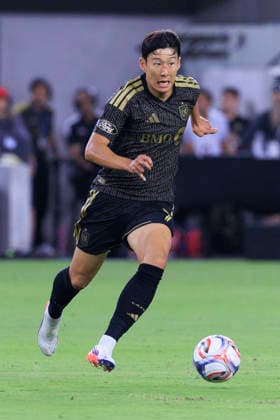 August 22, 2026, Los Angeles, California, USA: Son Heung-Min 7 of the Los Angeles Football Club during their regular season MLS, Fussball Herren, USA game against the Portland Timbers FC on Saturday August 22, 2026 at the BMO Stadium in Los Angeles, California. LAFC tie with Timbers, 1-1. ARIANA RUIZ PI Los Angeles USA - ZUMAp124 20260822_zaa_p124_068 Copyright: xArianaxRuizx