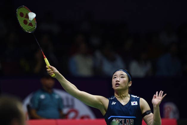 (260823) -- NEW DELHI, Aug. 23, 2026 -- South Korea s An Se Young competes during the women s singles semifinal match between China s Wang Zhiyi and South Korea s An Se Young at BWF World Championships in New Delhi, India, Aug. 22, 2026. ) (SP)INDIA-NEW DELHI-BADMINTON-BWF WORLD CHAMPIONSHIPS-WOMEN S SINGLES JavedxDar 
