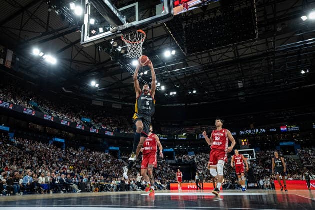 Basketball Hamburg 22.08.2026 Turkish Airlines Supercup 2026 Finale Deutschland (GER) - Kroatien (CRO) Louis Olinde (Deutschland, No.16) Karlo Matkovic (Kroatien, No.17) Toni Nakic (Kroatien, No.99) *** Basketball Hamburg, August 22, 2026 Turkish Airlines Supercup 2026 Final Germany GER Croatia CRO Louis Olinde (Germany), No. 16 Karlo Matkovic (Croatia), No. 17 Toni Nakic (Croatia), No. 99