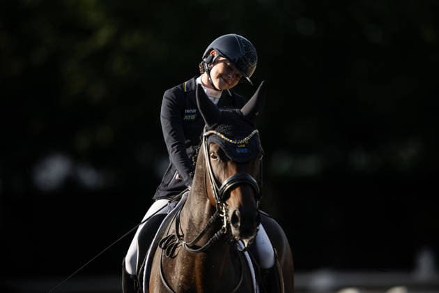 260823 Pam Svane of Sweden with horse Raja ahead of competing in the Para Dressage Grand Prix Freestyle Individual Final Grade III during day 13 of the 2026 FEI World Championships on August 23, 2026 in Aachen. Photo: Emma Wallskog BILDBYRAN kod EW EW0701 ridsport equestrian rid-vm 2026 2026 fei world championships bbeng ridsport-vm dressyr dressage para dressage paradressyr *** August 23, 2026: Pam Svane of Sweden with her horse Raja before competing in the Para Dressage Grand Prix Freestyle Individual Final, Grade III, on Day 13 of the 2026 FEI World Championships, 2026 in Aachen. Photo by Emma Wallskog. BILDBYRAN code EW EW0701 equestrian sports 2026 World Championships 2026 FEI World Championships bbeng equestrian sports World Championships dressage para dressage  Copyright: EMMAxWALLSKOG BB260823EW007