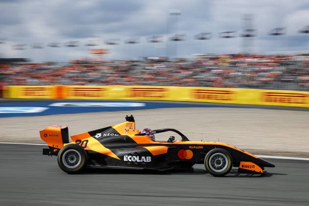 AUTO - F1 ACADEMY 2026 - ZANDVOORT 20 LLOYD Ella (gbr), Rodin Motorsport supported by McLaren, Tatuus F4-T421, action during the 4th round of the 2026 F1 Academy from August 21 to 23, 2026 on the Zandvoort Circuit, in Zandvoort, Netherlands - ZandvoortNetherlands  Copyright: xEricxAlonsox