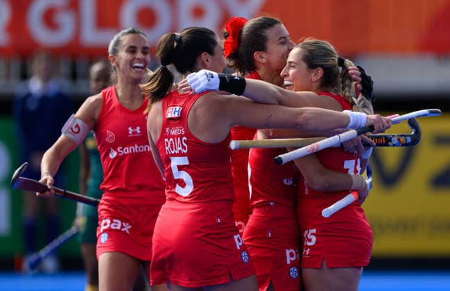 Day Nine Chile celebrate a second goal against South Africa during the match Pool G classification match in the 2026 FIH Hockey World Cup at Wagener Stadium, Amstelveen 23 08 2026 UK Newspapers OUT Copyright: xGraemexWilcocksonx FIL-23821-0010