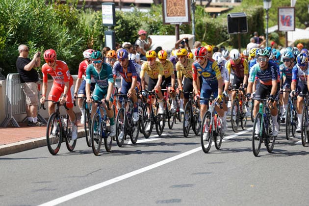 The pack competes in the second stage of La Vuelta a Espana cycling tour, in Monaco, 23 August 2026. The second stage covers 214.3 km between Monaco and French town of Manosque. Second stage of La Vuelta cycling tour !ACHTUNG: NUR REDAKTIONELLE NUTZUNG!  Copyright: xJavierxLizonx GRAF3552 20260823-55021207421_1