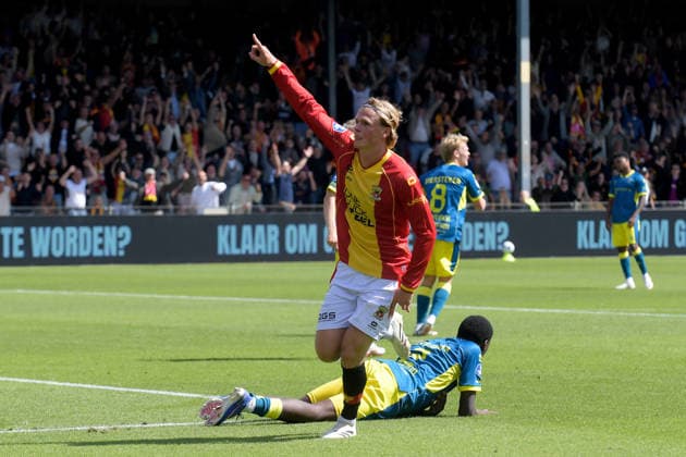 2026-08-23 Go Ahead Eagles v ADO Den Haag - VriendenLoterij Eredivisie DEVENTER, NETHERLANDS - AUGUST 23: Soren Tengstedt of Go Ahead Eagles celebrates 1-0 during the VriendenLoterij Eredivisie match between Go Ahead Eagles and ADO Den Haag at De Adelaarshorst on August 23, 2026 in Deventer, Netherlands. Deventer De Adelaarshorst Netherlands Content not available for redistribution in The Netherlands directly or indirectly through any third parties. Copyright: xDennisxBresserx
