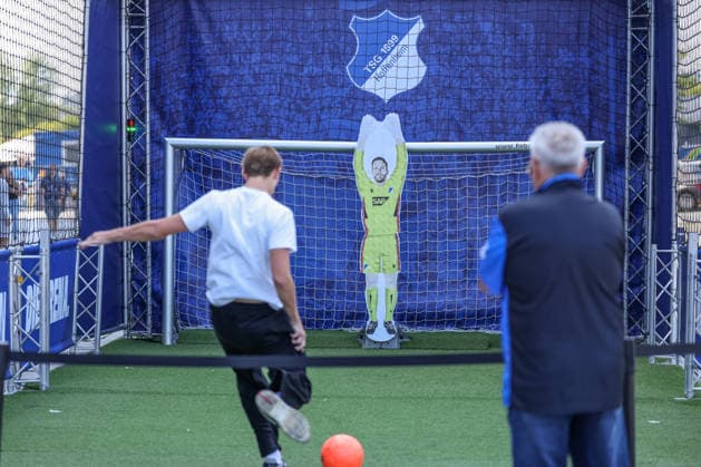 GER, Sinsheim, TSG Hoffenheim Saisoneröffnung, Fussball, DFB, Spielzeit 2026 2027, SNP Arena im Bild: Fans DFB DFL REGULATIONS PROHIBIT ANY USE OF PHOTOGRAPHS AS IMAGE SEQUENCES AND OR QUASI-VIDEO, 23.08.2026 *** GER, Sinsheim, TSG Hoffenheim Season Opener, Soccer, DFB, 2026–2027 Season, SNP Arena in Pictures: Fans. DFB and DFL regulations prohibit any use of photographs as image sequences and or quasi-video, August 23, 2026 Copyright: HMBxMedia HendrikxHamelau