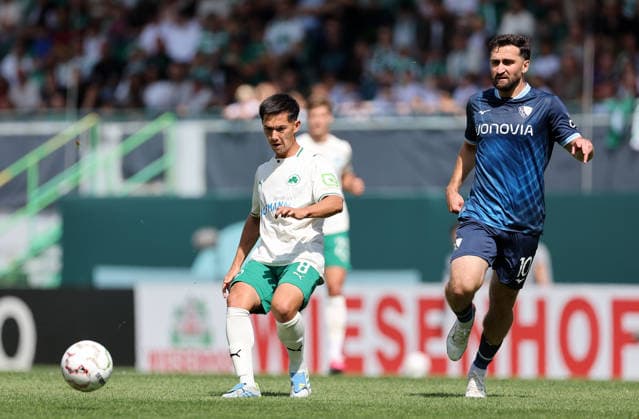 Appelkamp Shinta - Taz Berkan . DFB Pokal , Greuther Fürth-VfL Bochum , , Fußball , in dem Sportpark Ronhof Stadion in Fürth , Bayern , Deutschland . August 23 , 2026 . Photo by: Davide Elias IPA Photo Pressefoto DENL Copyright: xDavidexEliasx