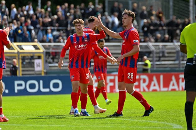 Yannik Wagner (1. FC Heidenheim, 38) und Adam Koelle (1. FC Heidenheim, 28) jubeln SSV Jeddeloh II vs. 1. FC Heidenheim, Fussball, DFB-Pokal, 1. Runde, Saison 2026 2027, 23.08.2026, SSV Jeddeloh II vs. 1. FC Heidenheim, Fussball, DFB-Pokal, 1. Runde, Saison 2026 2027, 23.08.2026 Oldenburg *** Yannik Wagner (1 FC Heidenheim, 38) and Adam Koelle (1 FC Heidenheim, 28) celebrate during the match between SSV Jeddeloh II and 1 FC Heidenheim, soccer, DFB Cup, 1st round, 2026–2027 season, August 23, 2026, SSV Jeddeloh II vs. 1 FC Heidenheim, Soccer, DFB Cup, Round 1, 2026–2027 Season, August 23, 2026, Oldenburg Copyright: xEibner-Pressefoto RobertxGertzenx EP_RGN