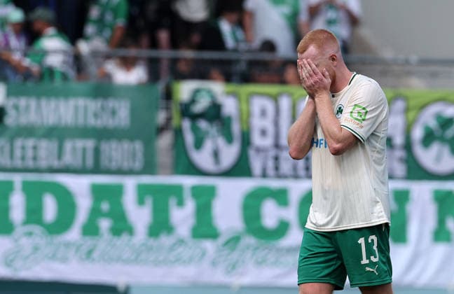 Will Paul am Ende , DFB Pokal , Greuther Fürth-VfL Bochum , , Fußball , in dem Sportpark Ronhof Stadion in Fürth , Bayern , Deutschland . August 23 , 2026 . Photo by: Davide Elias IPA Photo Pressefoto DENL Copyright: xDavidexEliasx