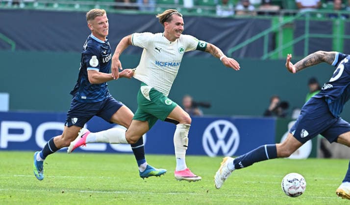 23.08.2026 - Fussball - Saison 2026 2027 - DFB Pokal Vereinspokal - 01. Runde: SpVgg Greuther Fürth ( Kleeblatt ) - VfL Bochum - Sportfoto Zink - xwoxzix - regulations prohibit any use of photographs as image sequences and or quasi-video - Enis Cokaj (6, VfL Bochum ) Felix Klaus (30, SpVgg Greuther Fürth ) *** August 23, 2026 Soccer Season 2026–2027 DFB Cup Club Cup First Round SpVgg Greuther Fürth Kleeblatt vs. VfL Bochum Sports photo by Zink xwoxzix; regulations prohibit any use of photographs as image sequences and or quasi-video. Enis Cokaj 6, VfL Bochum Felix Klaus 30, SpVgg Greuther Fürth