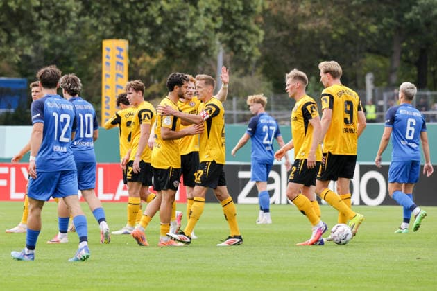 23.08.2026, xgrfx, Fussball DFB Pokal 1.Runde, SV Westfalia Rhynern - Dynamo Dresden v.l. Tor, Niklas Hauptmann zum 0:2 (Dynamo Dresden) (DFL DFB REGULATIONS PROHIBIT ANY USE OF PHOTOGRAPHS as IMAGE SEQUENCES and or QUASI-VIDEO) Münster *** August 23, 2026, xgrfx, Soccer, DFB Cup 1st Round, SV Westfalia Rhynern vs. Dynamo Dresden, goal, Niklas Hauptmann scores the 0–2 goal for Dynamo Dresden. DFL and DFB regulations prohibit any use of photographs as image sequences and or quasi-video. Münster