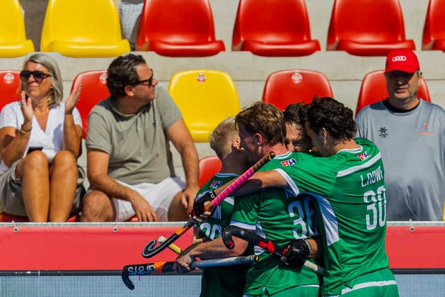 2026 Men s FIH Hockey World Cup, Belfius Hockey Arena, Wavre, Belgium 23 8 2026 France vs Ireland Ireland™s Jeremy Duncan celebrates with Peter Brown and Sam Hyland after scoring his sides first goal of the match Jeremy Duncan celebrates with Peter Brown and Sam Hyland after scoring his sides first goal of the match 23 8 2026  Copyright: xx RJ2_1166 20260823