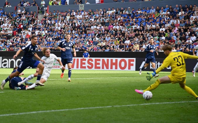 23.08.2026, xhbx, Fussball DFB Pokal 1.Runde, TSV Schott Mainz - Borussia Mönchengladbach v.l. Goal scored, Tor zum 0:1 Hugo Bolin (Borussia Mönchengladbach), Jan Schulz (TSV Schott Mainz) Mainz *** August 23, 2026, xhbx, Soccer DFB Cup First Round, TSV Schott Mainz vs. Borussia Mönchengladbach – Goal scored, goal making it 0–1: Hugo Bolin (Borussia Mönchengladbach), Jan Schulz (TSV Schott Mainz), Mainz