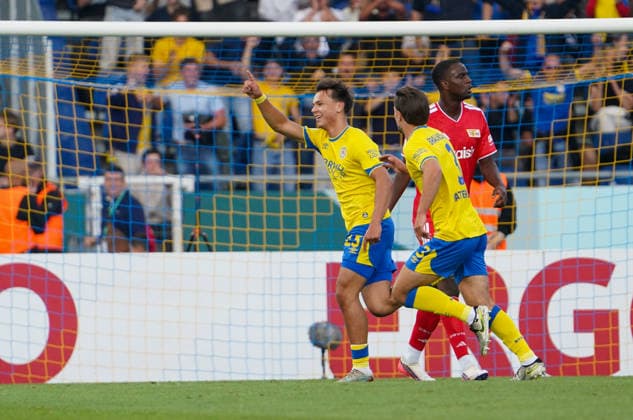 Deutschland: Fussball DFB-Pokal 2026 2027, 1. Runde - Eintracht Braunschweig - 1. FC Union Berlin - Eintracht-Stadion (Braunschweig): Tor und Torjubel zum Max Marie (Eintracht Braunschweig, 15) *** Germany Soccer DFB Cup 2026–2027, First Round: Eintracht Braunschweig vs. 1. FC Union Berlin at Eintracht Stadium Braunschweig—Goal and Goal Celebration: Max Marie, Eintracht Braunschweig, 15 Copyright: xAymanxAlahmedx