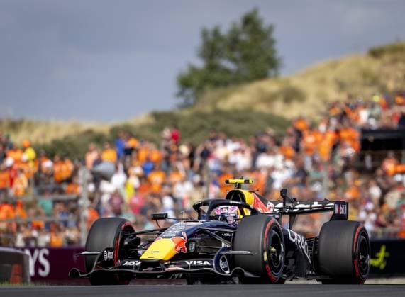ZANDVOORT - Liam Lawson (Red Bull Racing) during the F1 Dutch Grand Prix at the Zandvoort Circuit. SANDER KONING ANP xVIxANPxSportx xxANPxIVx 566104478 originalFilename: 566104478.jpg