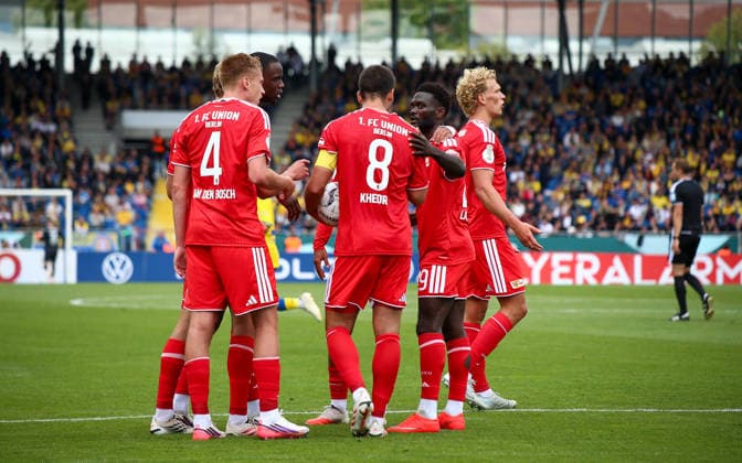 Deutschland: Fussball DFB-Pokal 2026 2027, 1. Runde - Eintracht Braunschweig - 1. FC Union Berlin - Eintracht-Stadion (Braunschweig): Tor und Torjubel zum Zeno Van Den Bosch (1. FC Union Berlin, 4) Aljoscha Kemlein (1. FC Union Berlin, 6) Ilyas Ansah (1. FC Union Berlin, 10) Leopold Querfeld (1. FC Union Berlin, 14) Rani Khedira (1. FC Union Berlin, 8) *** Germany Soccer DFB Cup 2026–2027, Round 1: Eintracht Braunschweig vs. 1. FC Union Berlin at Eintracht Stadium Braunschweig—goal and goal celebration by Zeno Van Den Bosch of 1. FC Union Berlin, 4 Aljoscha Kemlein 1 FC Union Berlin, 6 Ilyas Ansah 1 FC Union Berlin, 10 Leopold Querfeld 1 FC Union Berlin, 14 Rani Khedira 1 FC Union Berlin, 8 Copyright: xAymanxAlahmedx