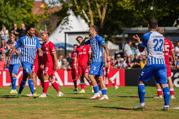 DFB-Pokal: Bahlinger SC vs 1. FC Magdeburg, 22.08.2026 Torjubel zum 0:2 durch Falko Michel (1. FC Magdeburg, 21) DFB-Pokal: Bahlinger SC vs 1. FC Magdeburg, Kaiserstuhlstadion, 22.08.2026 DFB DFL REGULATIONS PROHIBIT ANY USE OF PHOTOGRAPHS AS IMAGE SEQUENCES AND OR QUASI-VIDEO. *** DFB Cup: Bahlinger SC vs. 1. FC Magdeburg, August 22, 2026—Celebration of the 0–2 goal by Falko Michel of 1. FC Magdeburg, 21st DFB Cup match: Bahlinger SC vs. 1. FC Magdeburg, Kaiserstuhlstadion, August 22, 2026 DFB and DFL regulations prohibit any use of photographs as image sequences and or quasi-video Copyright: xBEAUTIFULxSPORTS Boscox