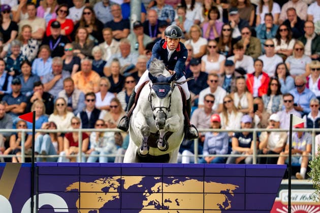 Scott Brash auf Hello Mango (GBR) FEI Jumping World Championship, WM, Weltmeisterschaft Aachen 2026, Third Competition Individual Final, Longines-Prize, 23.08.2026 FEI Jumping World Championship Aachen 2026, Third Competition Individual Final, Longines-Prize, 23.08.2026 Aachen *** Scott Brash on Hello Mango GBR FEI Jumping World Championship Aachen 2026, Third Competition Individual Final, Longines Prize, August 23, 2026 FEI Jumping World Championship Aachen 2026, Third Competition Individual Final, Longines Prize, August 23, 2026, Aachen Copyright: xEibner-Pressefoto J.xDerondeaux EP_JDU