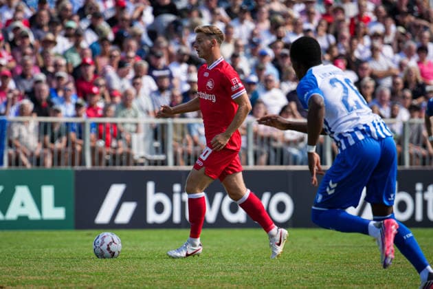 Deutschland, Fußball, DFB-Pokal, Saison 2026 2027, 1. Hauptrunde, Bahlinger SC vs. 1. FC Magdeburg, Kaiserstuhlstadion (Bahlingen am Kaiserstuhl): Marco Bauer (Bahlinger SC, 20) Bahlingen Kaiserstuhlstadion Baden-Württemberg Deutschland *** Germany, Soccer, DFB Cup, 2026–2027 Season, 1st Round, Bahlinger SC vs. 1. FC Magdeburg, Kaiserstuhlstadion, Bahlingen am Kaiserstuhl, Marco Bauer (Bahlinger SC), 20 Bahlingen, Kaiserstuhlstadion, Baden-Württemberg, Germany Copyright: xFINLEYxMÖRCHx