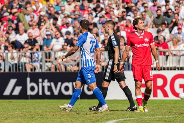 DFB-Pokal: Bahlinger SC vs 1. FC Magdeburg, 22.08.2026 Torjubel zum 0:3 durch Mateusz Å»ukowski (1. FC Magdeburg, 22) DFB-Pokal: Bahlinger SC vs 1. FC Magdeburg, Kaiserstuhlstadion, 22.08.2026 DFB DFL REGULATIONS PROHIBIT ANY USE OF PHOTOGRAPHS AS IMAGE SEQUENCES AND OR QUASI-VIDEO. *** DFB Cup: Bahlinger SC vs. 1. FC Magdeburg, August 22, 2026—Celebration of the 0–3 goal by Mateusz Zukowski, 1. FC Magdeburg, 22 DFB Cup: Bahlinger SC vs. 1. FC Magdeburg, Kaiserstuhlstadion, August 22, 2026 DFB DFL regulations prohibit any use of photographs as image sequences and or quasi-video Copyright: xBEAUTIFULxSPORTS Boscox