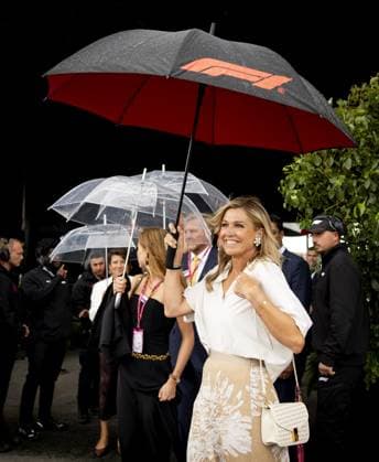 ZANDVOORT - King Willem-Alexander, Princess Alexia and Queen Maxima during the F1 Dutch Grand Prix at the Zandvoort Circuit. REMKO DE WAAL ANP xVIxANPxSportx xxANPxIVx 566107789 originalFilename: 566107789.jpg