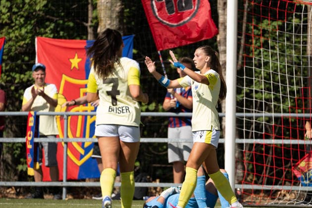 DÜDINGEN, FRIBOURG - AUGUST 23: Alisa Renee Arthur of FC Basel 1893 celebrates after scoring another goal during the AXA Women’s Swiss Cup match between SC Düdingen and FC Basel 1893 at FKB Stadion Birchhölzli on August 23, 2026 in Düdingen, Fribourg, Switzerland.  Copyright: xLivioxBaeriswylx xSPPx Sportspressphoto_SPR213578