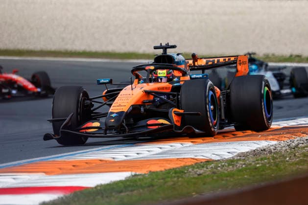 Zandvoort: F1 GP Netherlands 2026 on August, 23, 2026, (Photo by Hoch Zwei), 81 PIASTRI Oscar (aus), McLaren F1 Team MCL40, action Zandvoort Netherlands *** 2026 Dutch F1 Grand Prix at Zandvoort on August 23, 2026; Photo by Hoch Zwei: Oscar Piastri in the McLaren F1 Team MCL40, in action at Zandvoort, Netherlands
