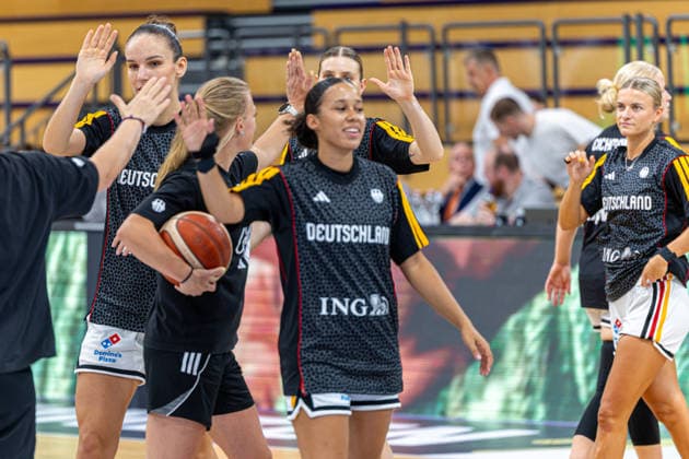 GOETTINGEN, GERMANY - AUGUST 23: Warm-up phases during the exhibition game, match between Germany vs. Hungary at Sparkassen-Arena on August 23, 2026 in Goettingen, Germany. Lower Saxony Germany Copyright: xBEAUTIFULxSPORTS Freudensteinx