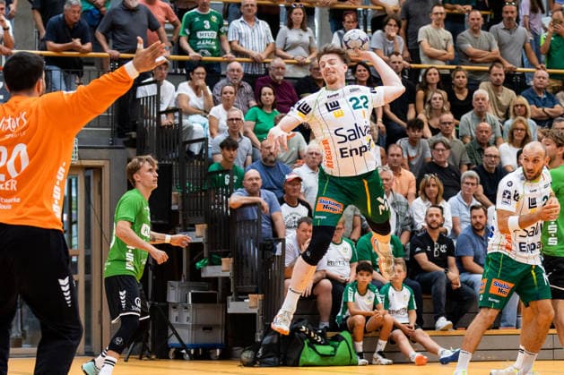 Erik PERSSON (FRISCH AUF! Goeppingen, 22) erzielt ein Tor, Aktion, Torwurf GER, HG Saarlouis vs. FRISCH AUF! Goeppingen, Handball, DHB-Pokal, 1. Runde, Spielzeit 2026 2027, 23.08.2026, GER, HG Saarlouis vs. FRISCH AUF! Goeppingen, Handball, DHB-Pokal, 1. Runde, Spielzeit 2026 2027, 23.08.2026, Saarbruecken *** Erik PERSSON FRISCH AUF Goeppingen, 22 scores a goal, play, shot on goal GER, HG Saarlouis vs. FRISCH AUF Goeppingen, handball, DHB Cup, 1st round, 2026–2027 season, August 23, 2026, GER, HG Saarlouis vs. FRISCH AUF Goeppingen, Handball, DHB Cup, Round 1, 2026–2027 season, August 23, 2026, Saarbrücken Copyright: xEibnerxPressefoto OliverxSchmidtx EP_OST